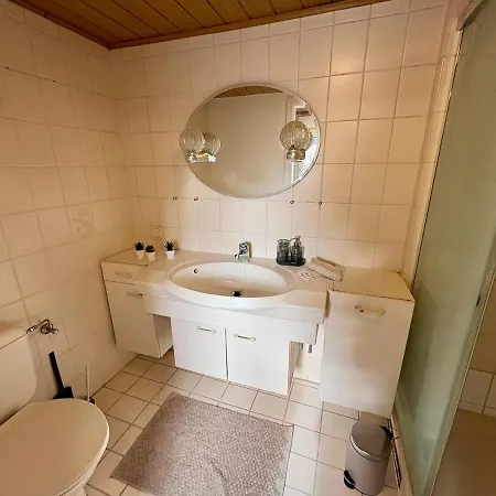 Apartment Geraeumiges Monteurapartment 2 In Mit Parkplatz *