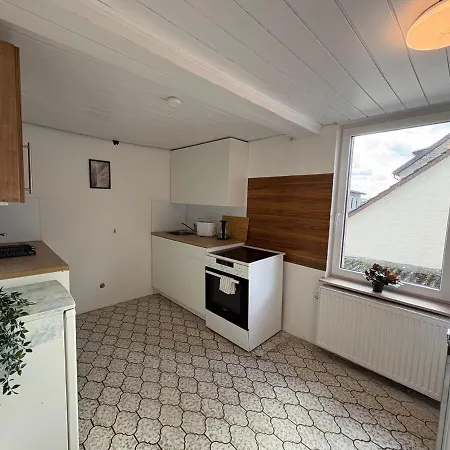 Geräumiges Monteurapartment 2 In Mit Parkplatz Bensheim