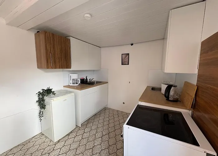 Geräumiges Monteurapartment 2 In Mit Parkplatz * Bensheim