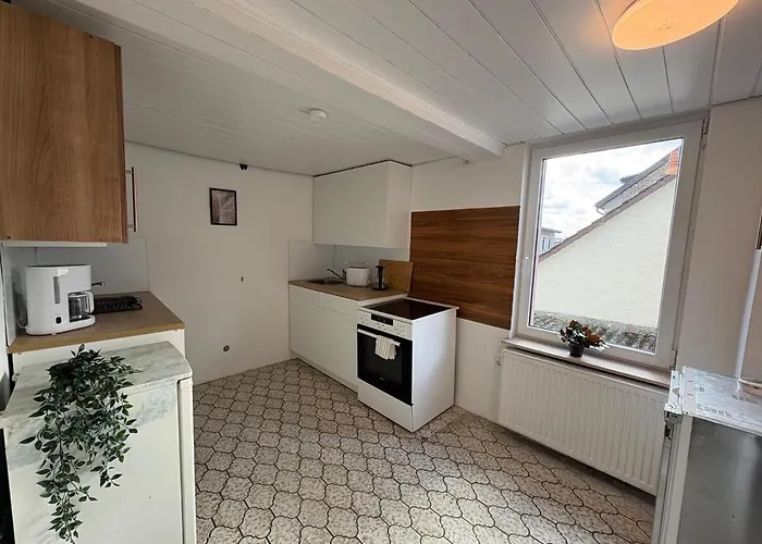 Geräumiges Monteurapartment 2 In Mit Parkplatz Bensheim